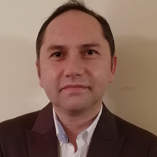 Dr. César Ortiz Méndez